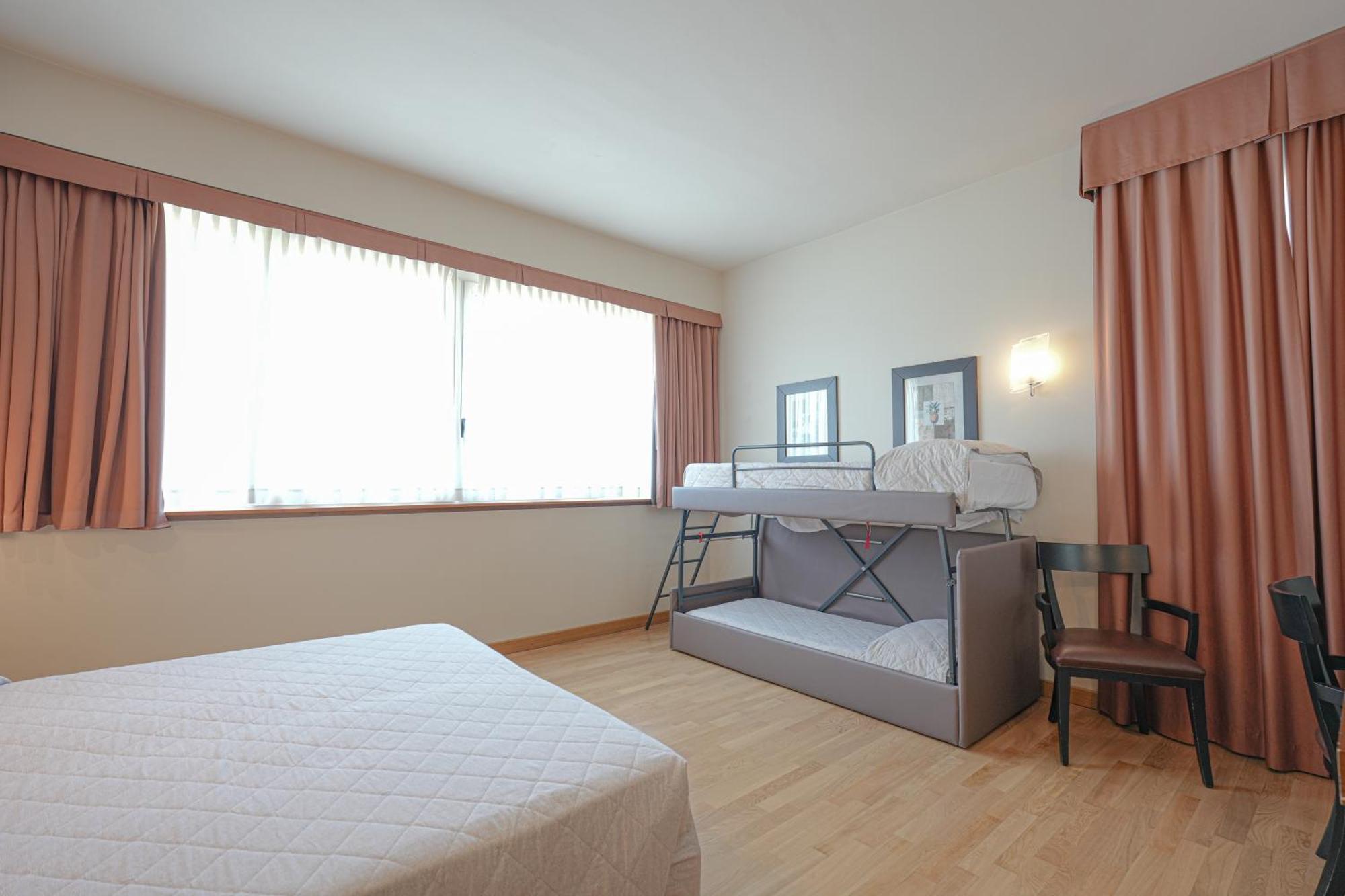 Europa Hotel 4*